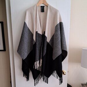 CLUB MONACO Plaid Wool wrap, black/white/grey, OS